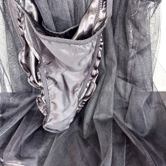 FLORA 2 piece short nightgown with panties Size XL New with tags Black - Picture 4 of 8